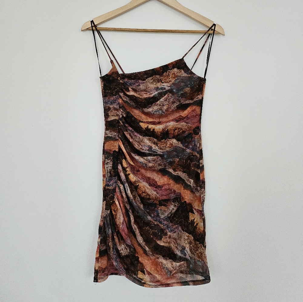 Digital print mesh ruched asymmetrical dress 🍊❣️🌄🌄🌄